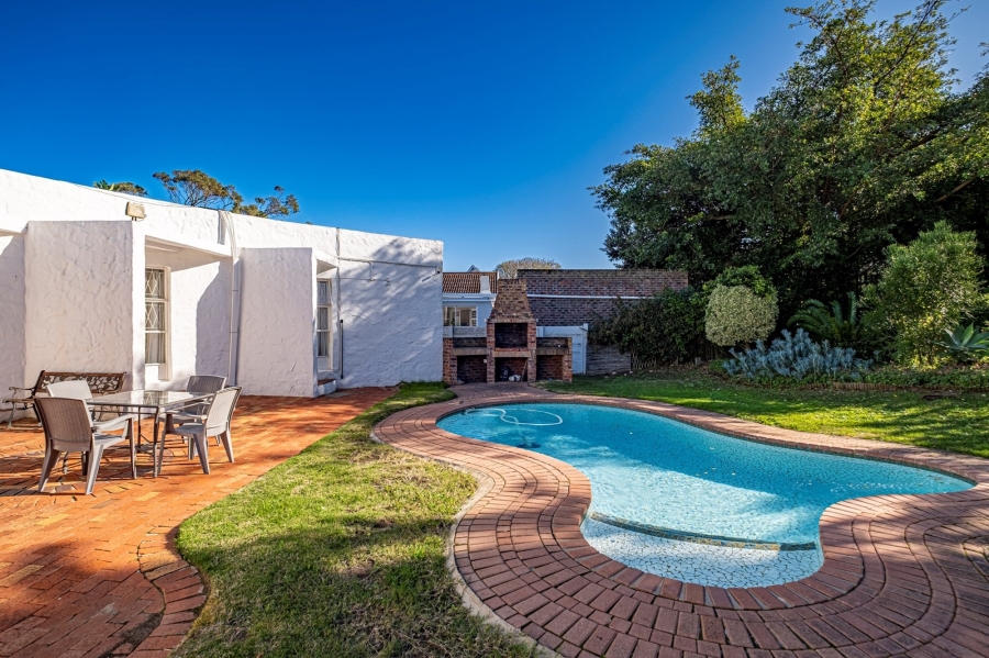 3 Bedroom Property for Sale in Summerstrand Eastern Cape